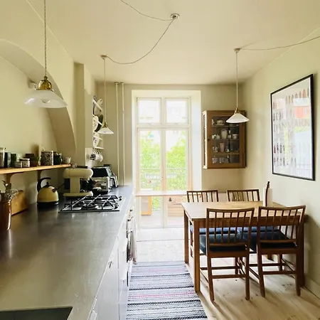 公寓 Apartmentincopenhagen 1641 *